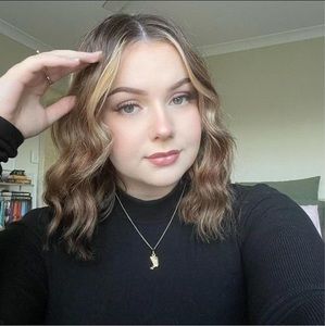 Meet your Posher, Bethany